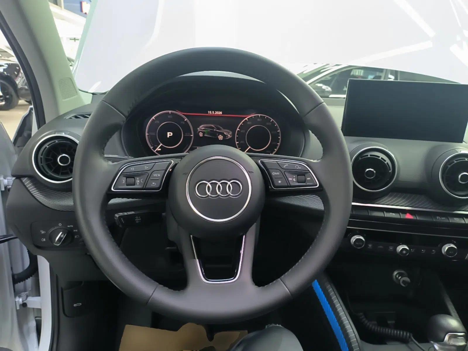 Audi Q2L e-tron 2019 Q2L e-tron Pure Electric Smart Style — миниатюра 14