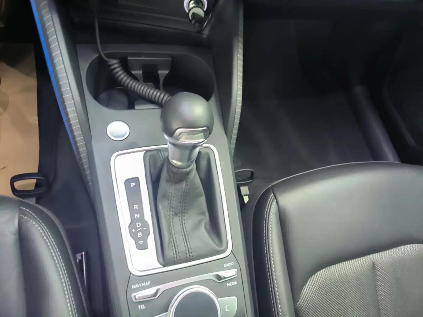 Audi Q2L e-tron 2019 Q2L e-tron Pure Electric Smart Style — миниатюра 17