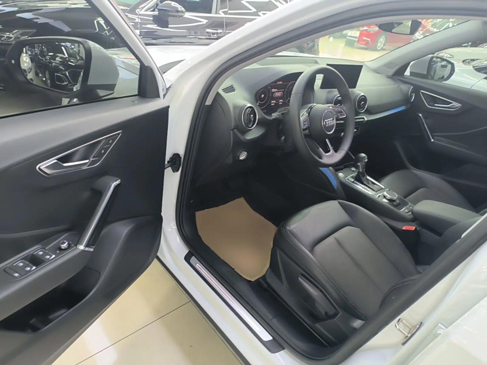 Audi Q2L e-tron 2019 Q2L e-tron Pure Electric Smart Style — миниатюра 19