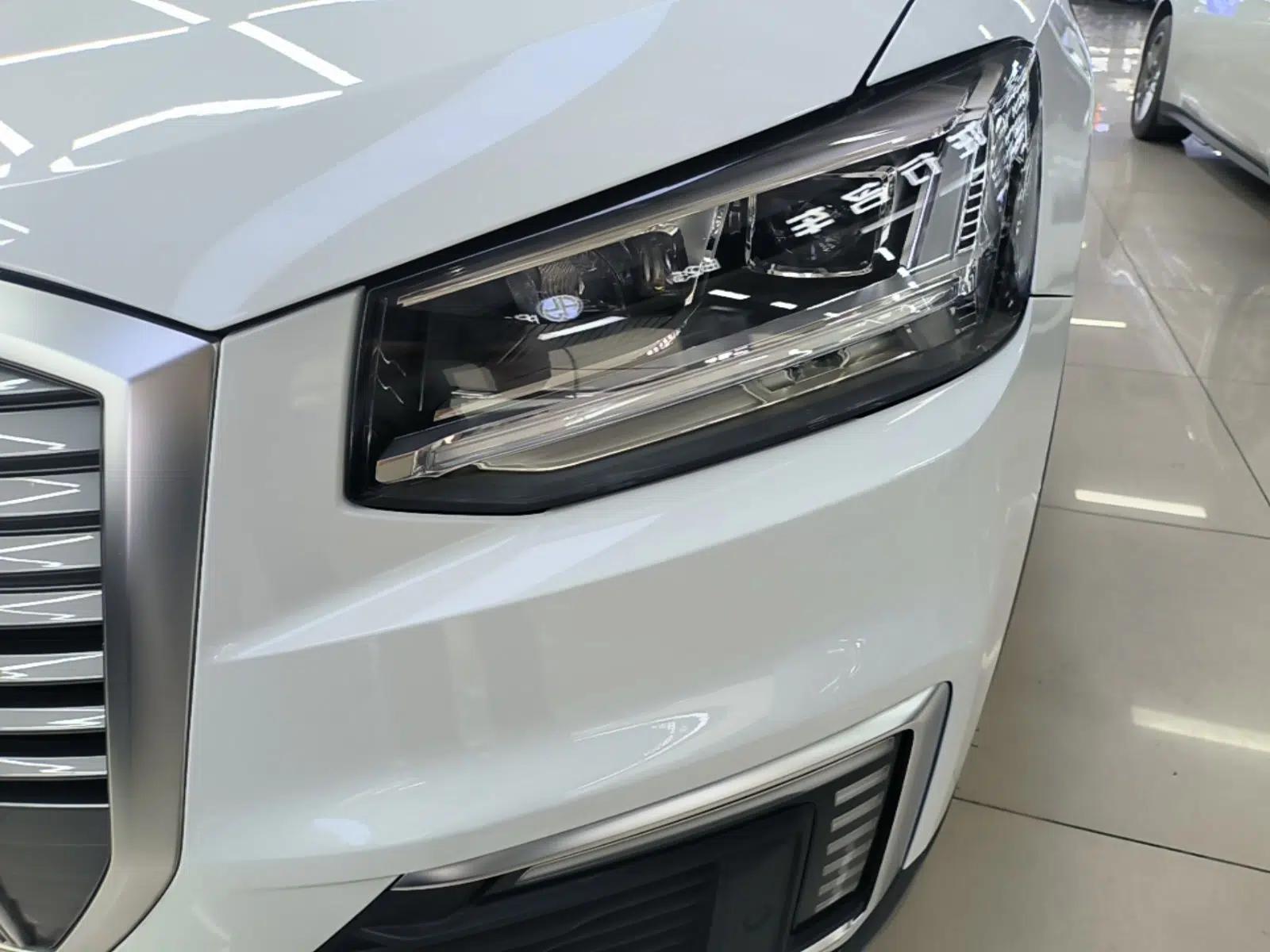 Audi Q2L e-tron 2019 Q2L e-tron Pure Electric Smart Style — миниатюра 9