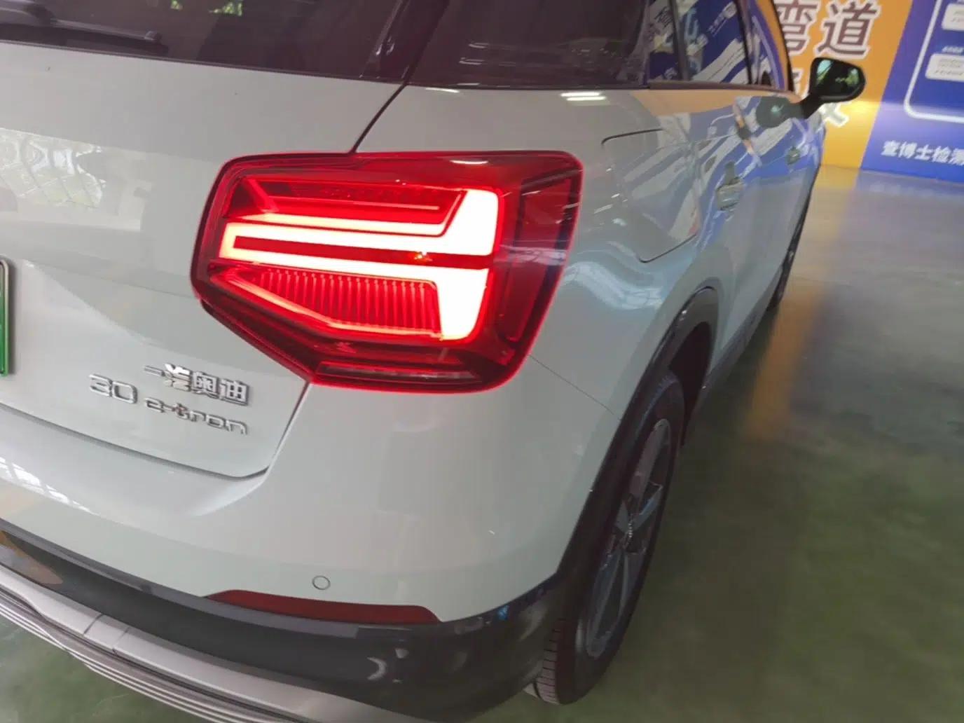 Audi Q2L e-tron 2019 Q2L e-tron Pure Electric Smart Style — миниатюра 8