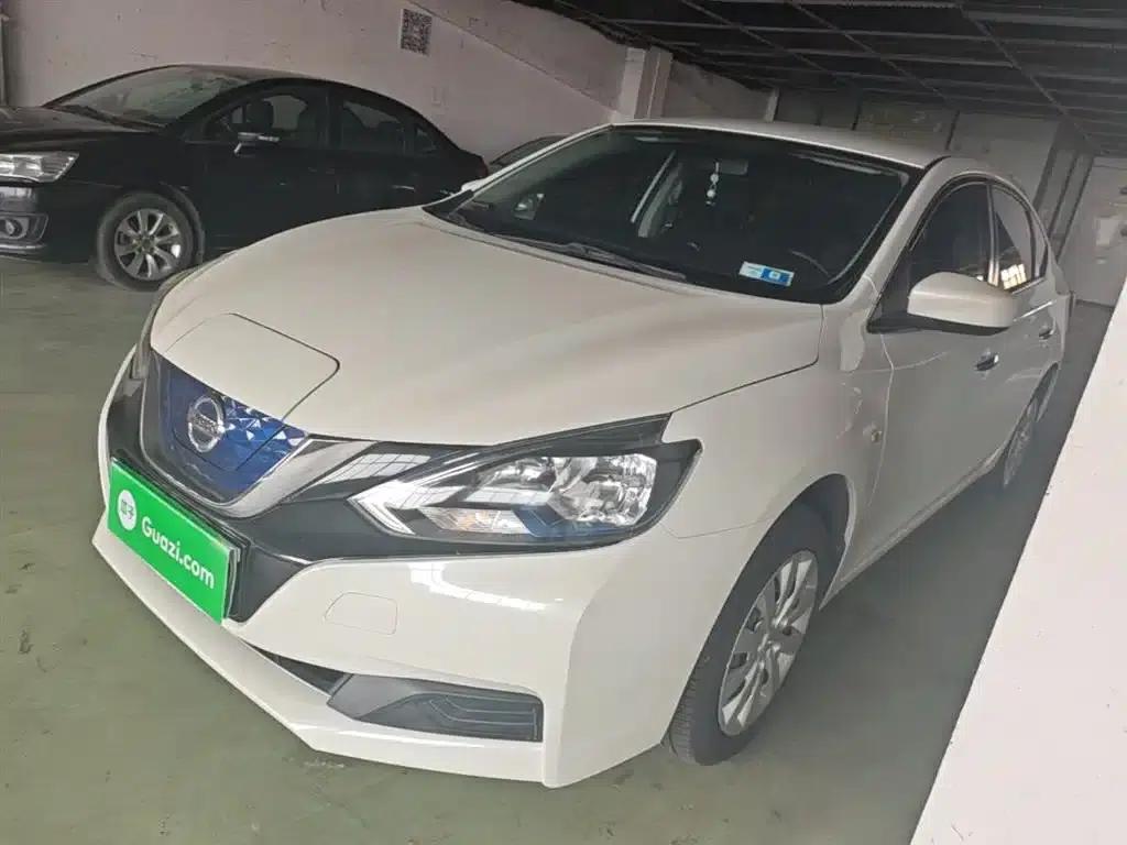 Nissan Sylphy EV 2018 Smart Edition — миниатюра 2