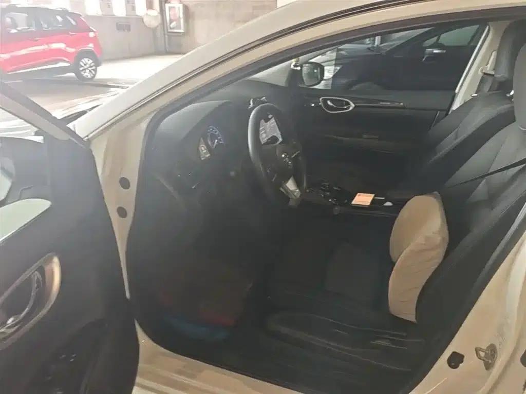 Nissan Sylphy EV 2018 Smart Edition — миниатюра 16