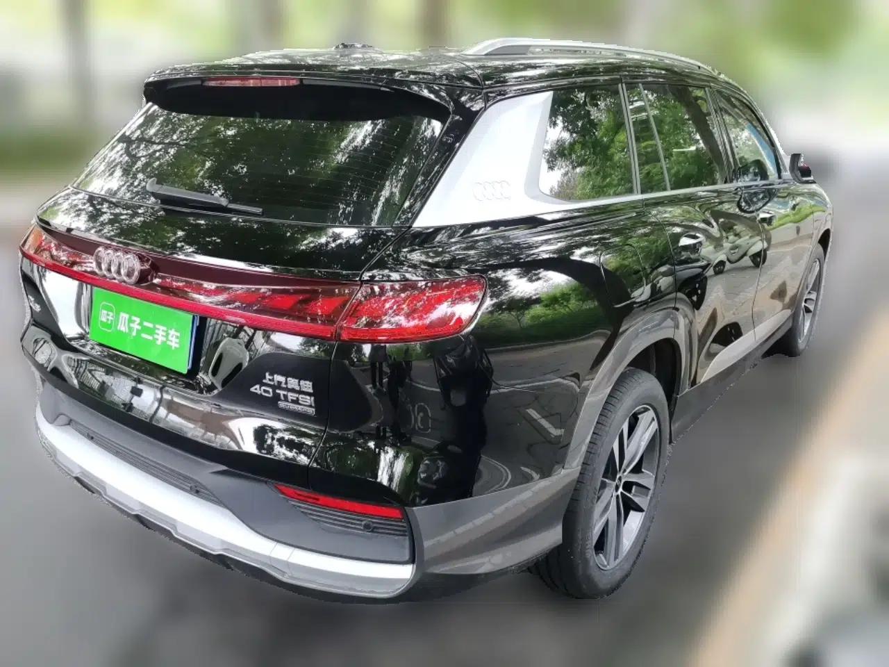 Audi Q6 2025 40 TFSI quattro Commemorative Edition Yulin Package 7 Seats — миниатюра 6