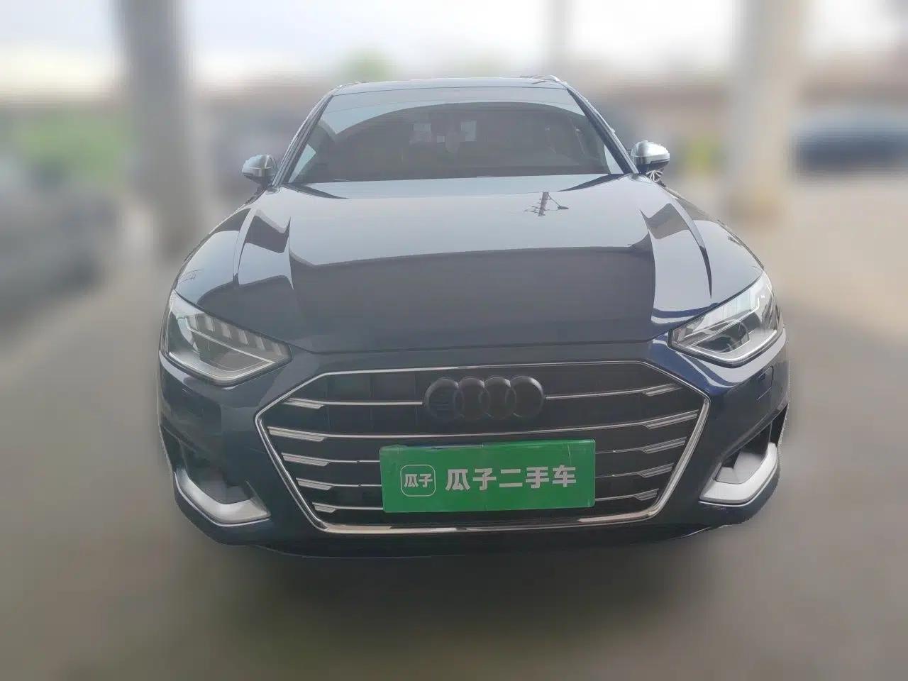 Audi A4 2021 Avant Avant-garde 40 TFSI Stylish and Elegant Model — миниатюра 2