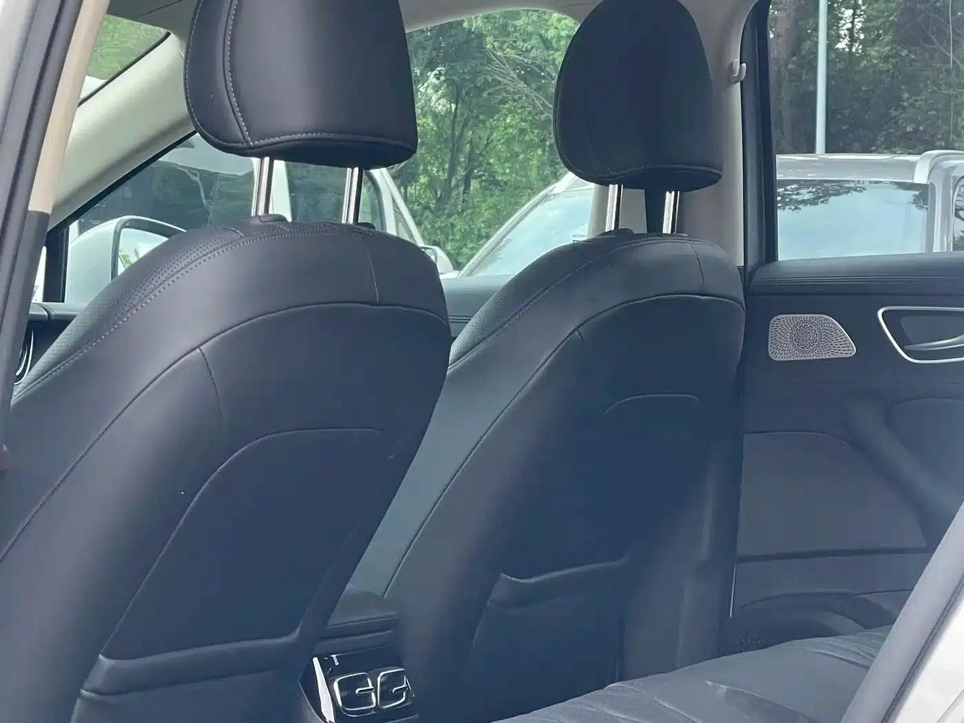 Roewe D7 2023 DMH 125km Premium Edition — миниатюра 9