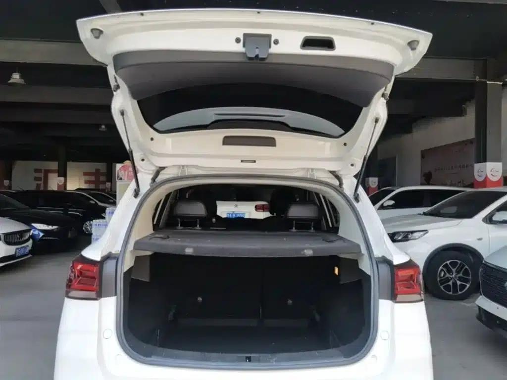 Roewe RX3 2021 PRO 1.6L CVT Elite — миниатюра 19