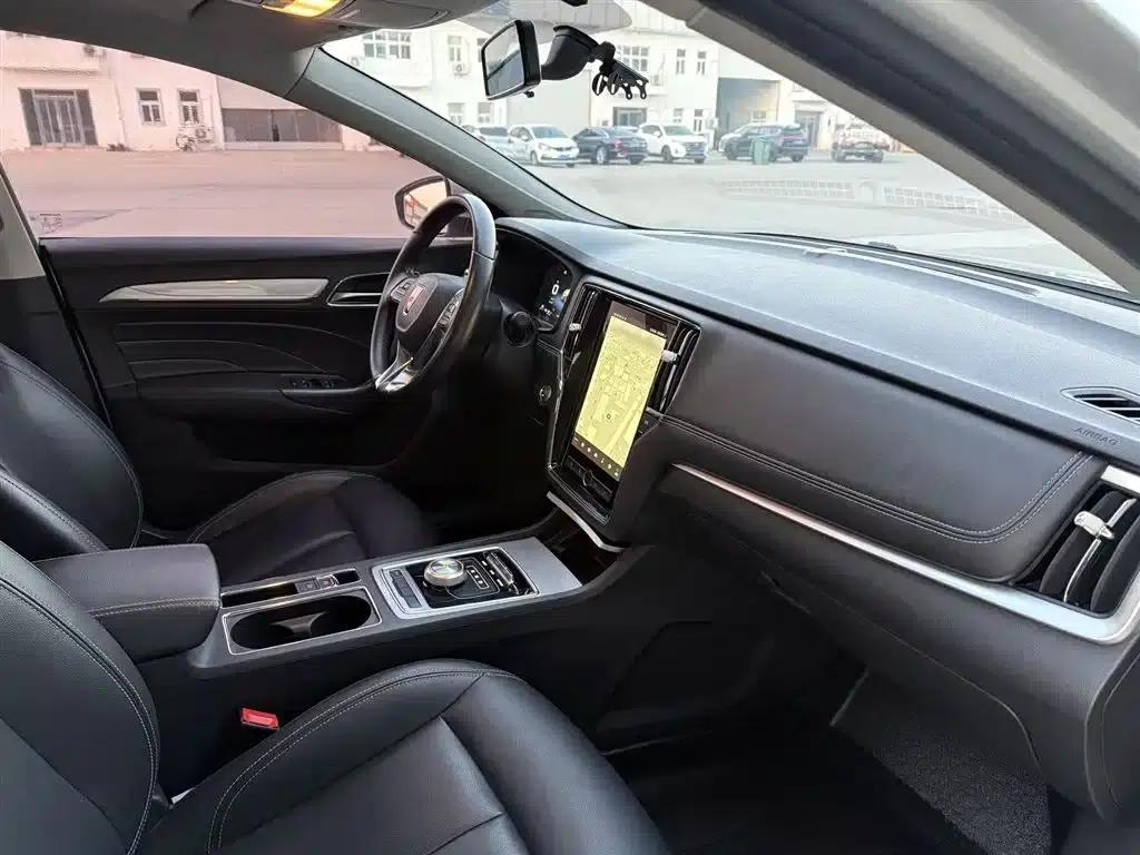 Roewe i6 New Energy 2017 45T Hybrid Connected Smart Edition — миниатюра 18