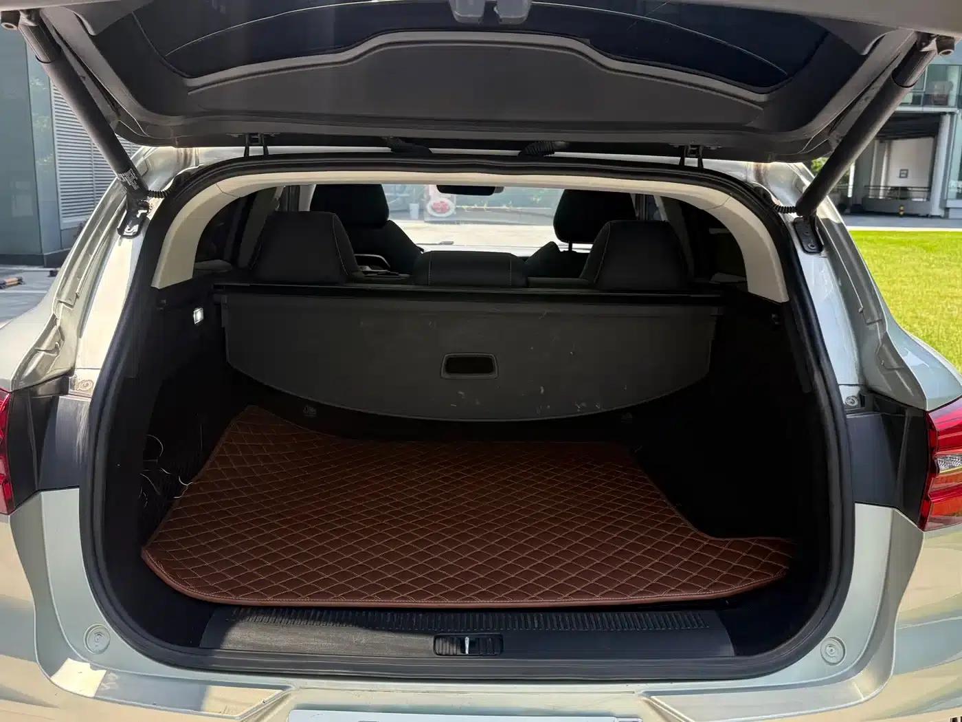 Roewe MARVEL X 2018 Rear-Wheel Drive Version — миниатюра 13