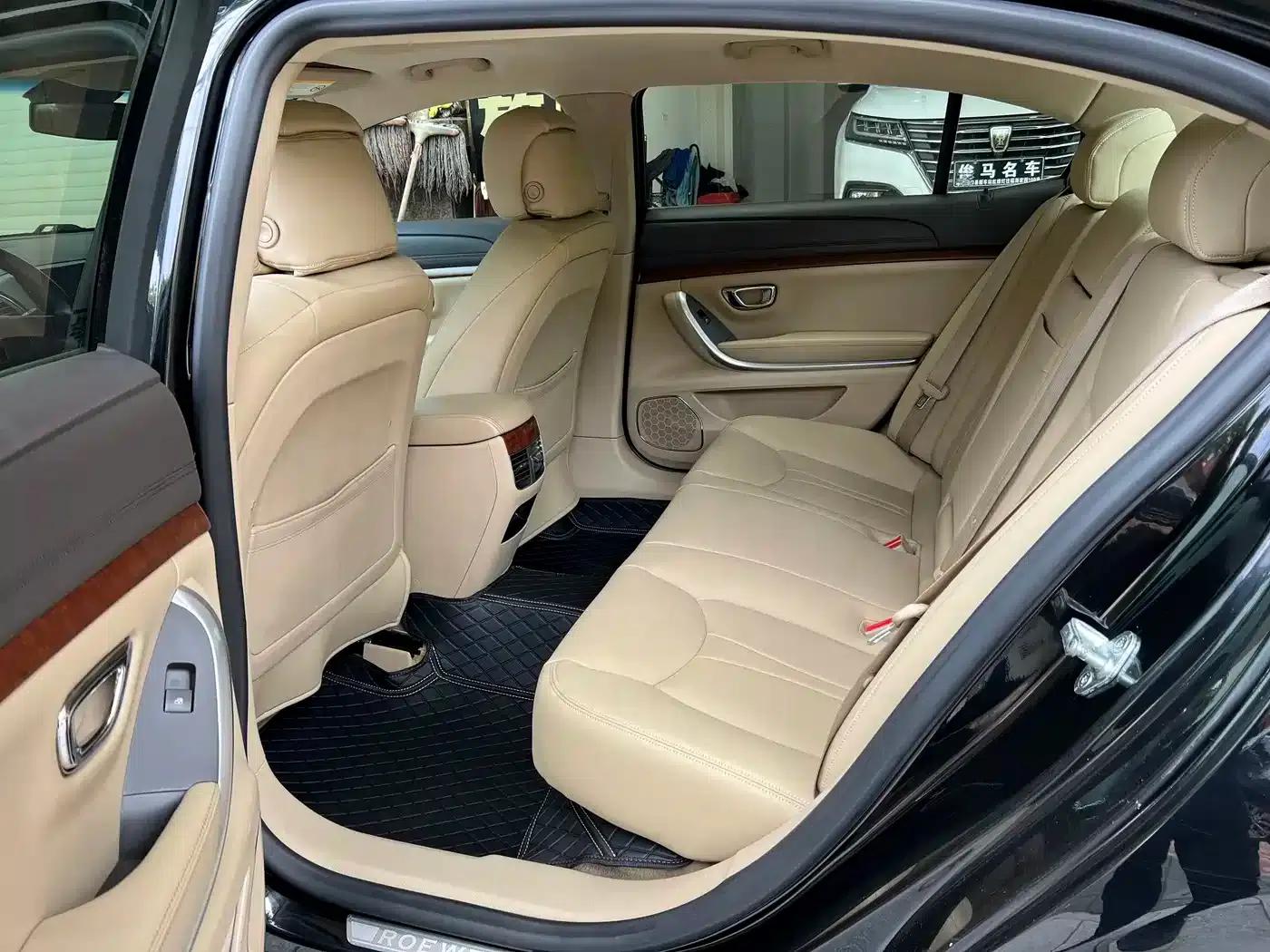 Roewe 950 2012 2.0L Comfort Edition — миниатюра 8