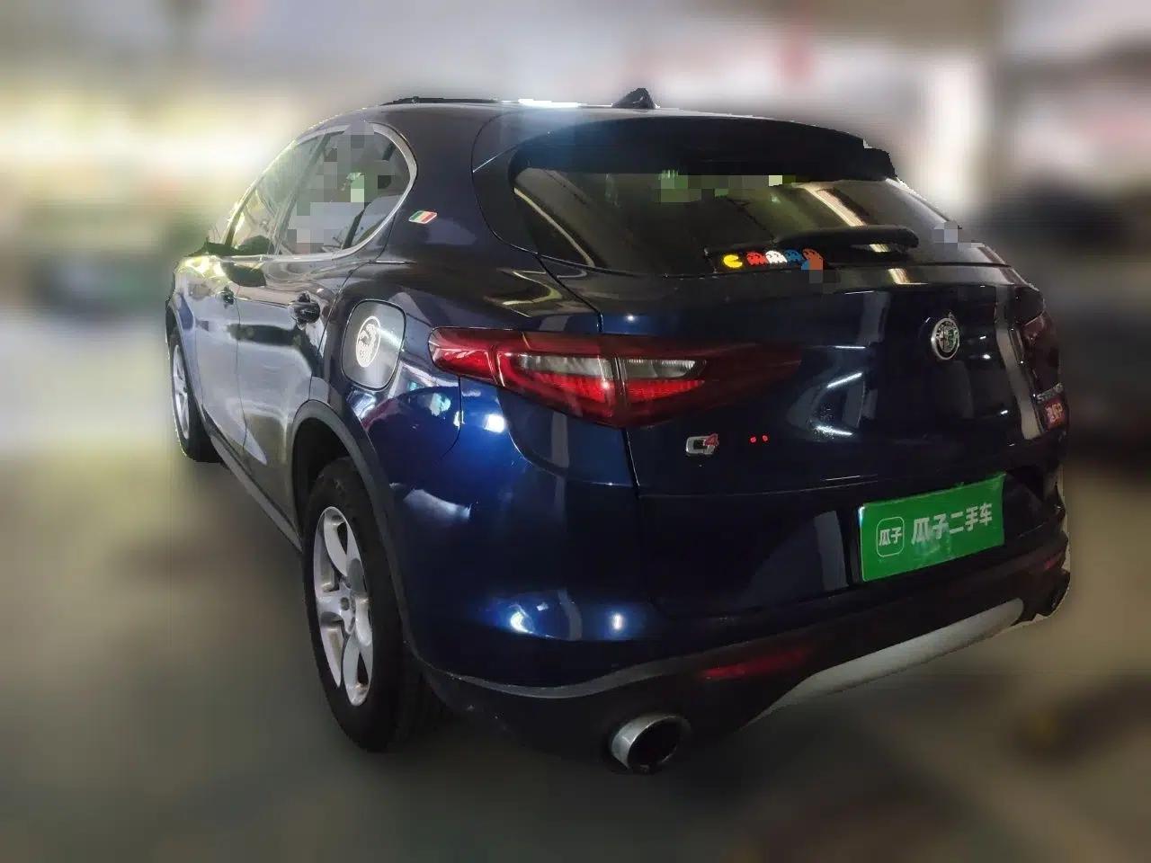Alfa Romeo Stelvio 2017 2.0T 200HP Elite Edition — миниатюра 4
