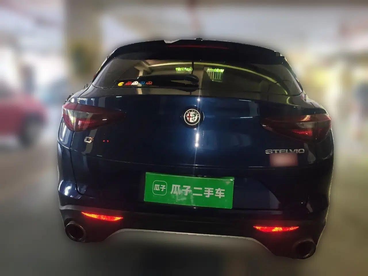 Alfa Romeo Stelvio 2017 2.0T 200HP Elite Edition — миниатюра 5