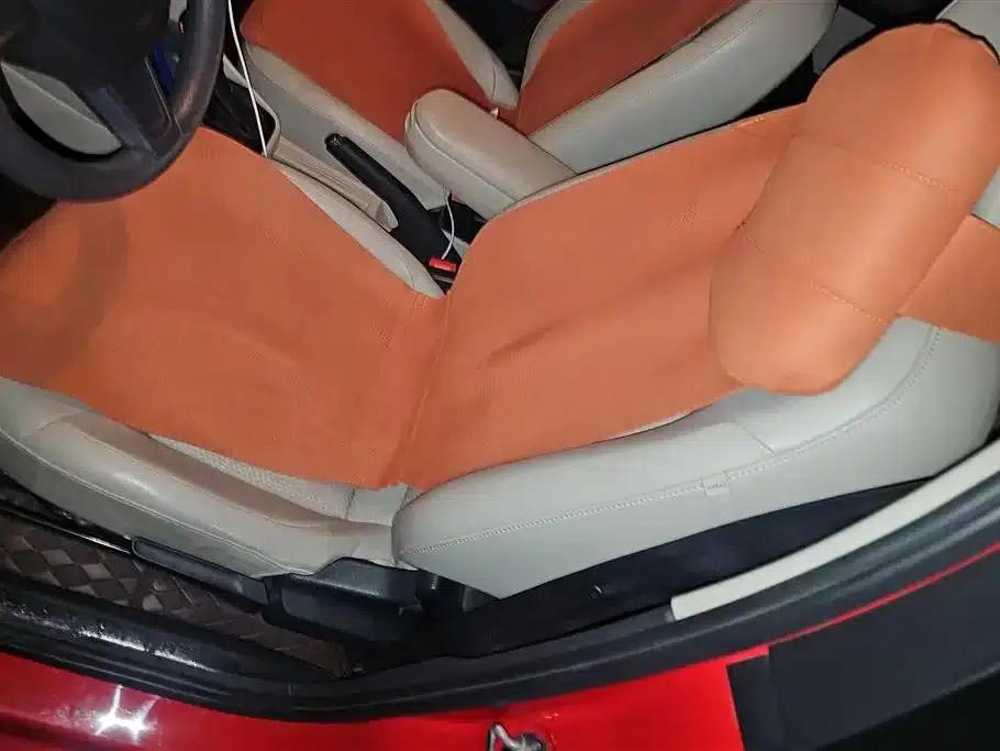 Rapid 2014 1.6L Automatic Enjoy Edition — миниатюра 9
