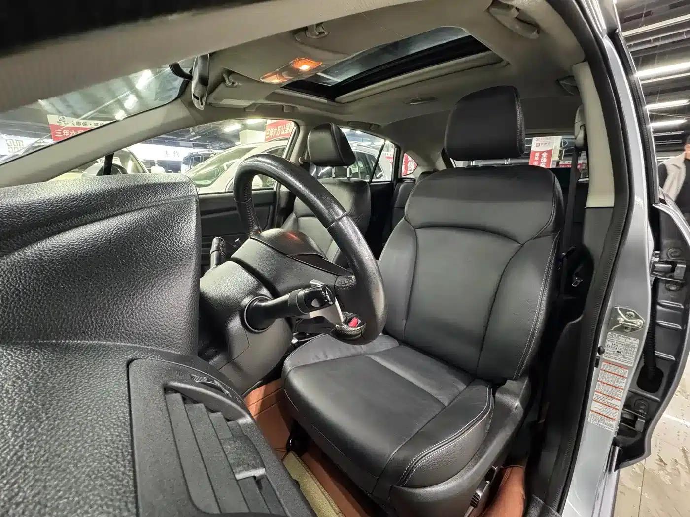 Subaru XV 2014 2.0i Elite Edition — миниатюра 11