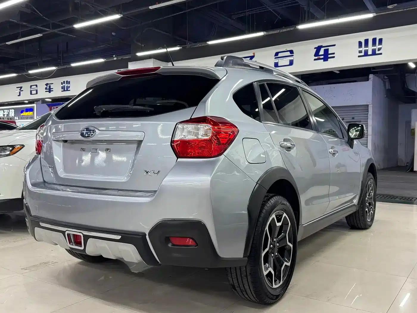 Subaru XV 2014 2.0i Elite Edition — миниатюра 6