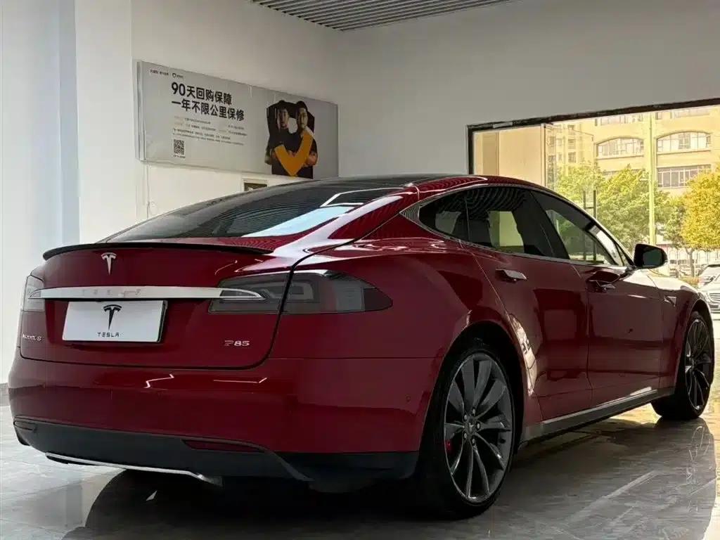 2015 Model S 85D — миниатюра 7