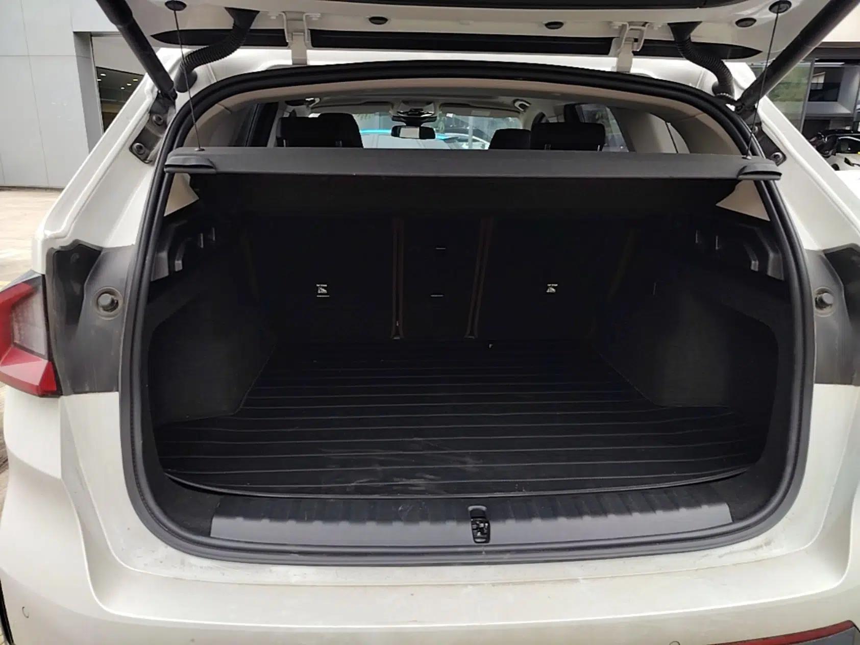BMW iX1 2023 eDrive25L X Design Package — миниатюра 22