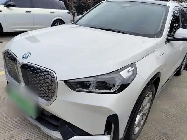 BMW iX1 2023 eDrive25L X Design Package
