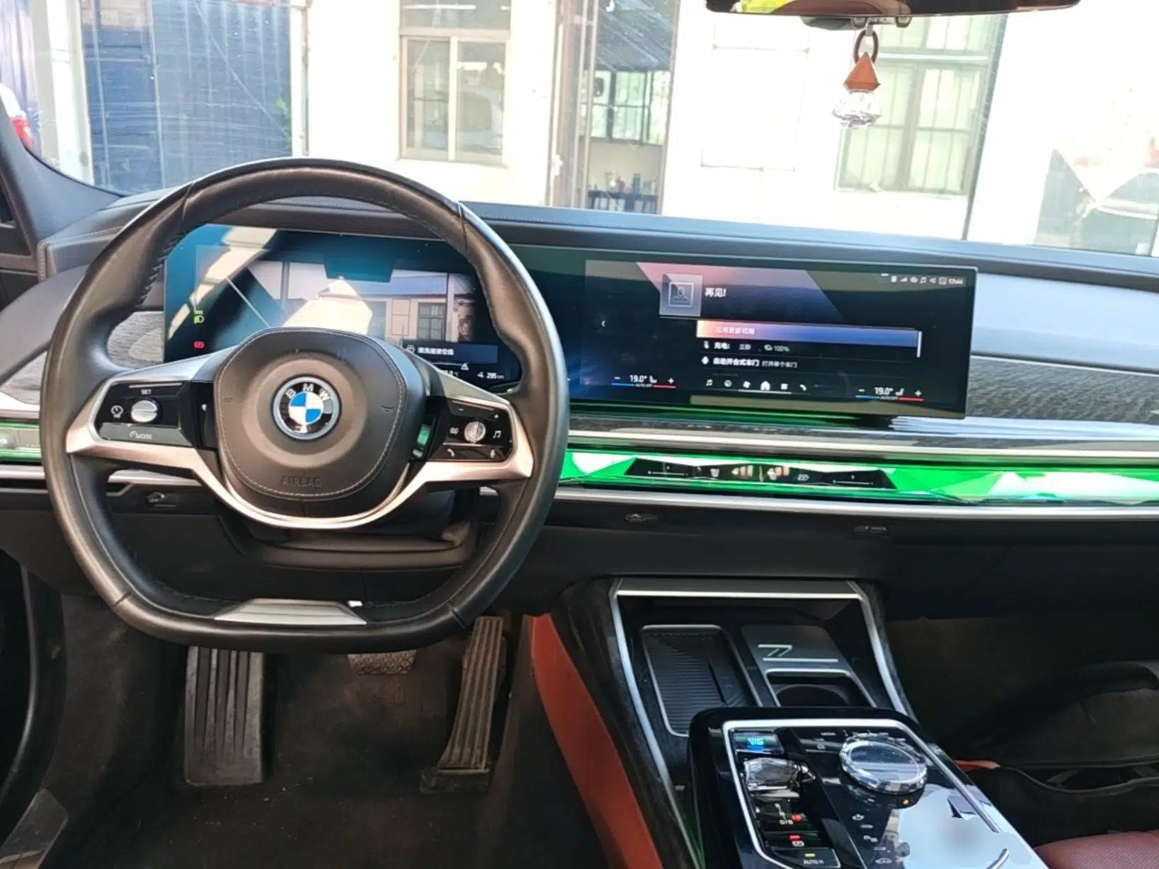 BMW i7 2023 eDrive50L Prestige Luxury Package — миниатюра 12