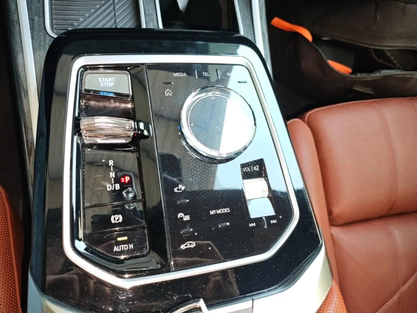 BMW i7 2023 eDrive50L Prestige Luxury Package — миниатюра 16