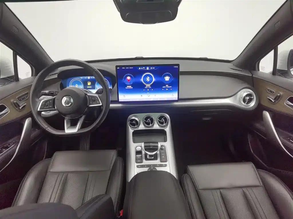Denza X 2020 PHEV Classic Edition — миниатюра 5