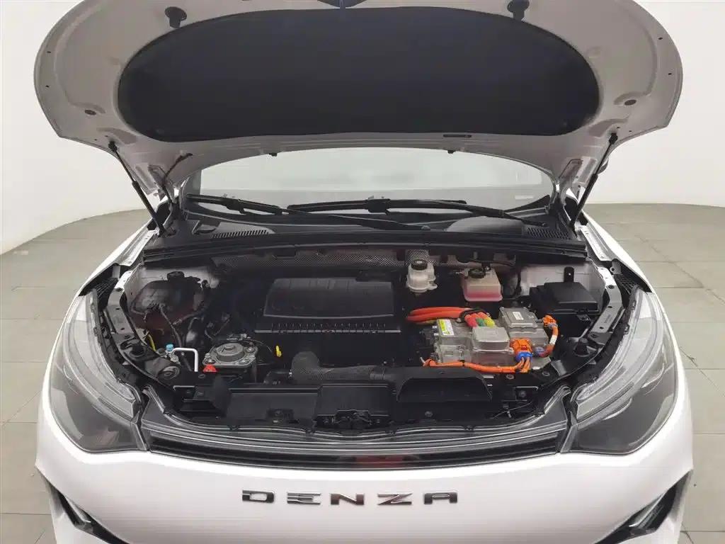 Denza X 2020 PHEV Classic Edition — миниатюра 6