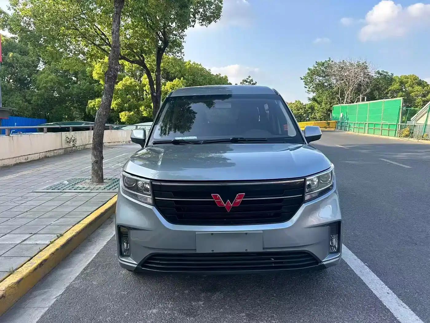 Wuling Journey 2021 1.5T Manual Deluxe Edition — миниатюра 1
