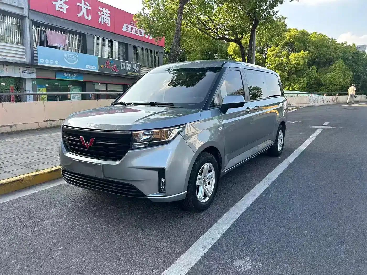 Wuling Journey 2021 1.5T Manual Deluxe Edition — миниатюра 2