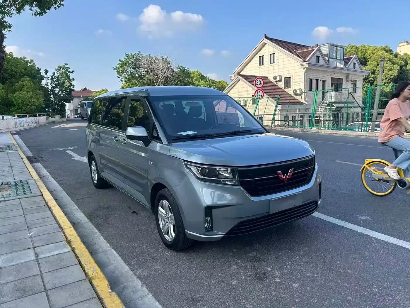 Wuling Journey 2021 1.5T Manual Deluxe Edition — миниатюра 3