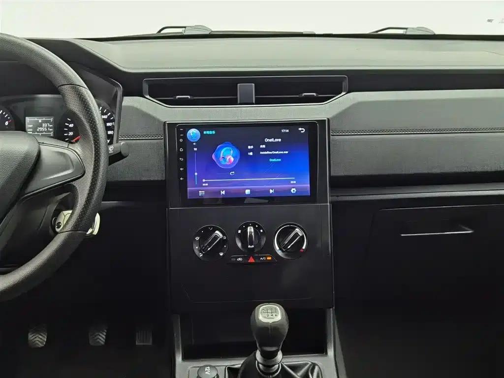 Wuling Hongguang PLUS 2019 1.5T Manual Standard 5-Seater — миниатюра 12