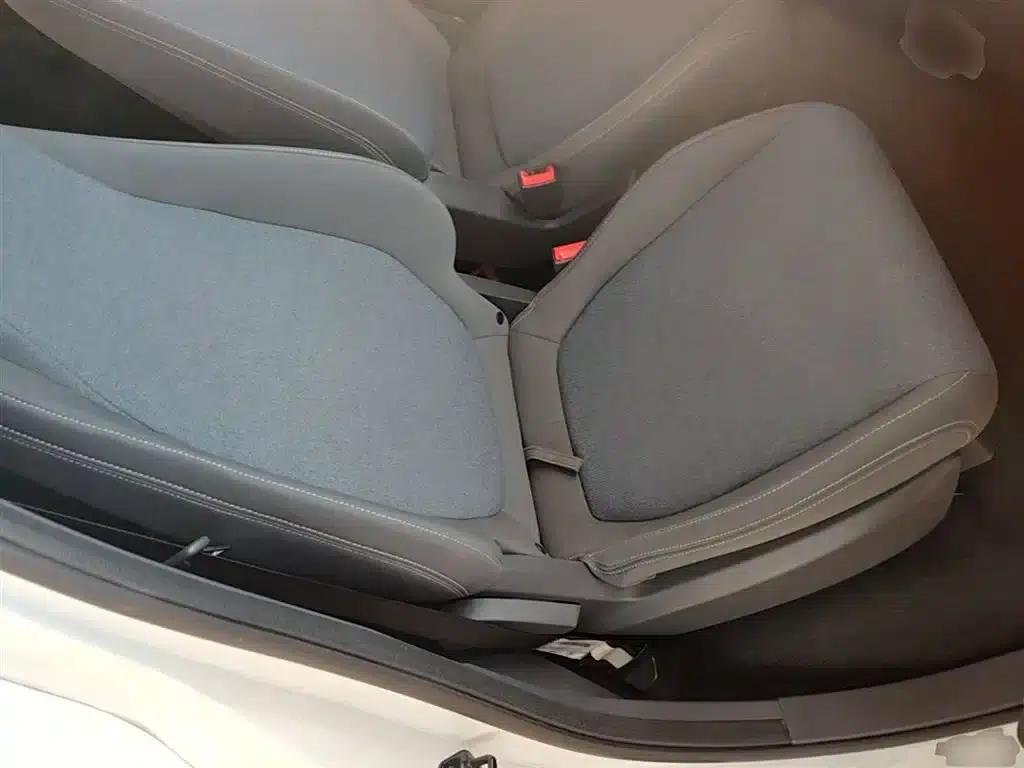 Wuling NanoEV 2021 Fun Edition - High Power Version — миниатюра 25