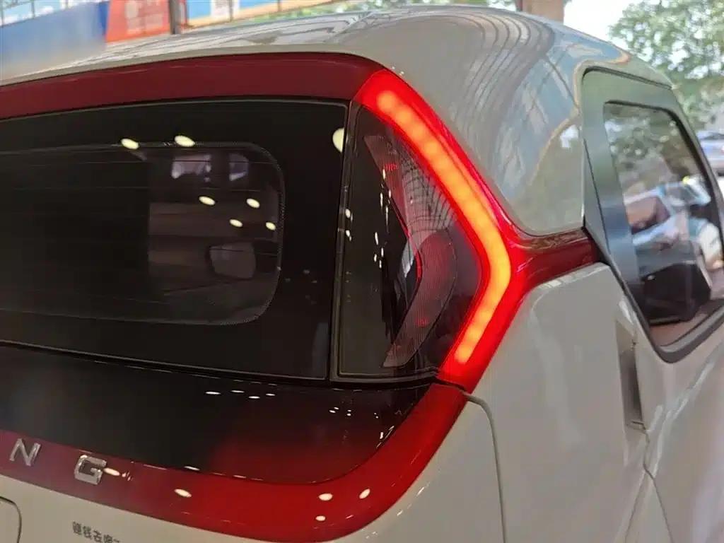 Wuling NanoEV 2021 Fun Edition - High Power Version — миниатюра 8