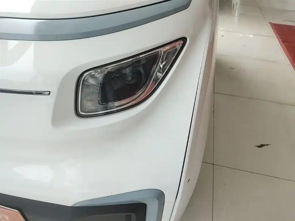 Wuling NanoEV 2021 Fun Edition - High Power Version — миниатюра 24