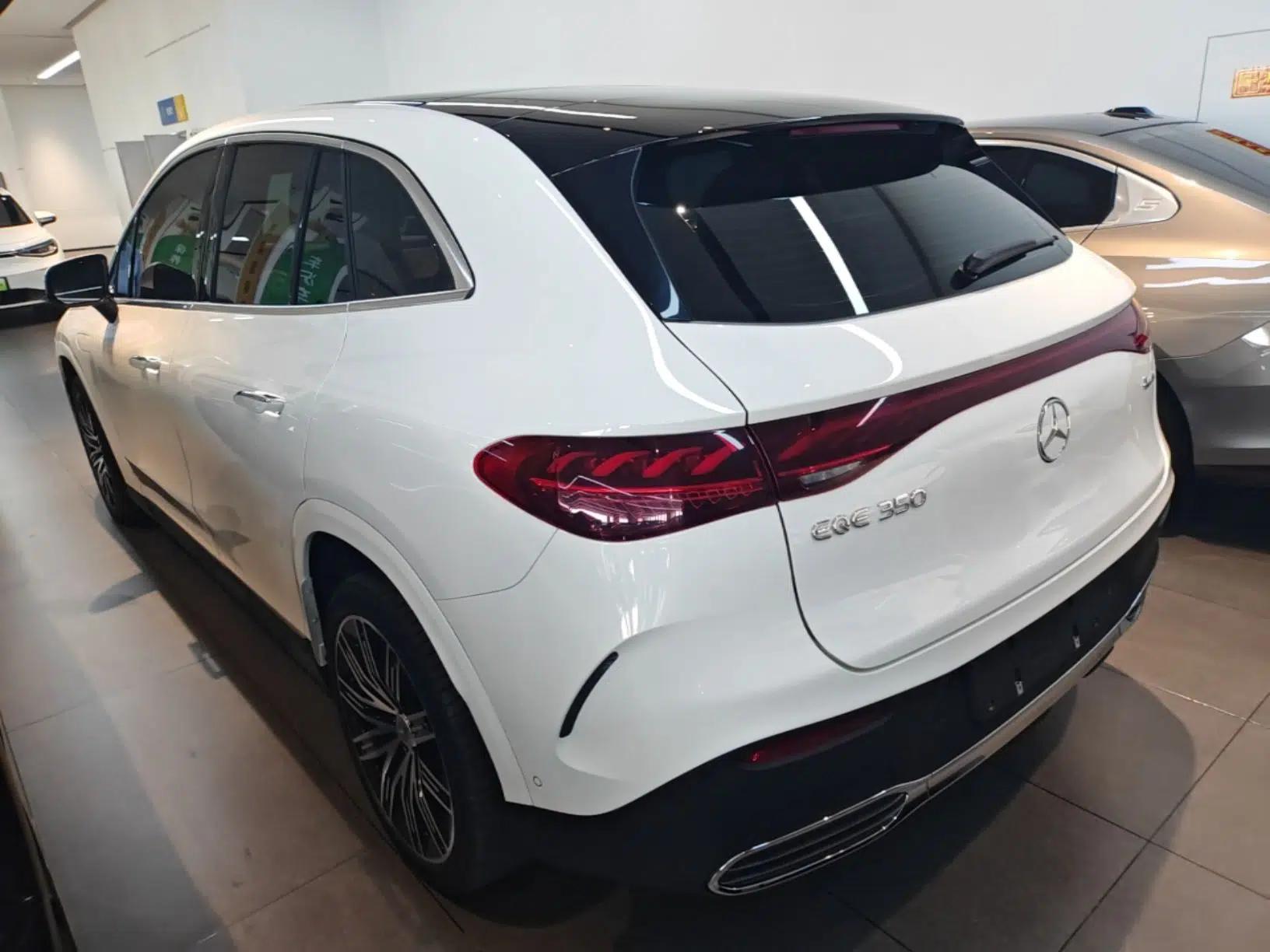 Mercedes-Benz EQE SUV 2023 350 4MATIC Pioneer Edition — миниатюра 4