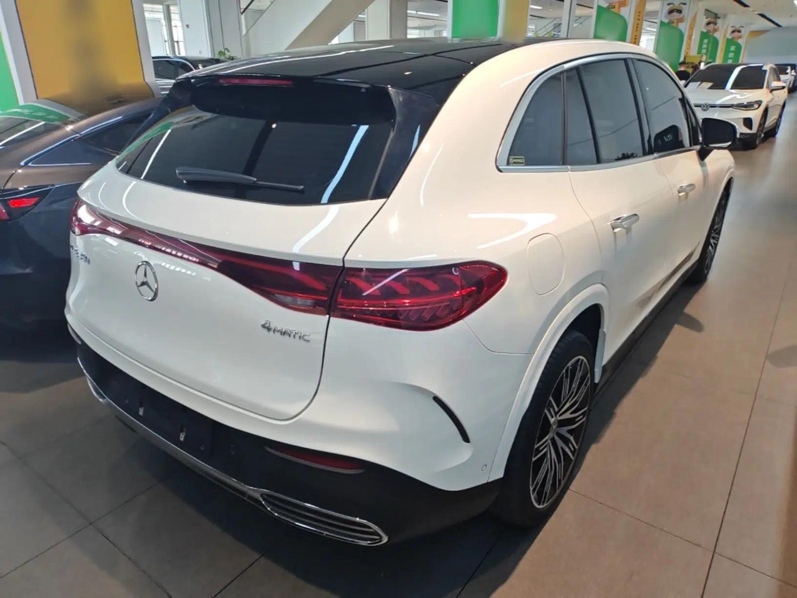 Mercedes-Benz EQE SUV 2023 350 4MATIC Pioneer Edition — миниатюра 6