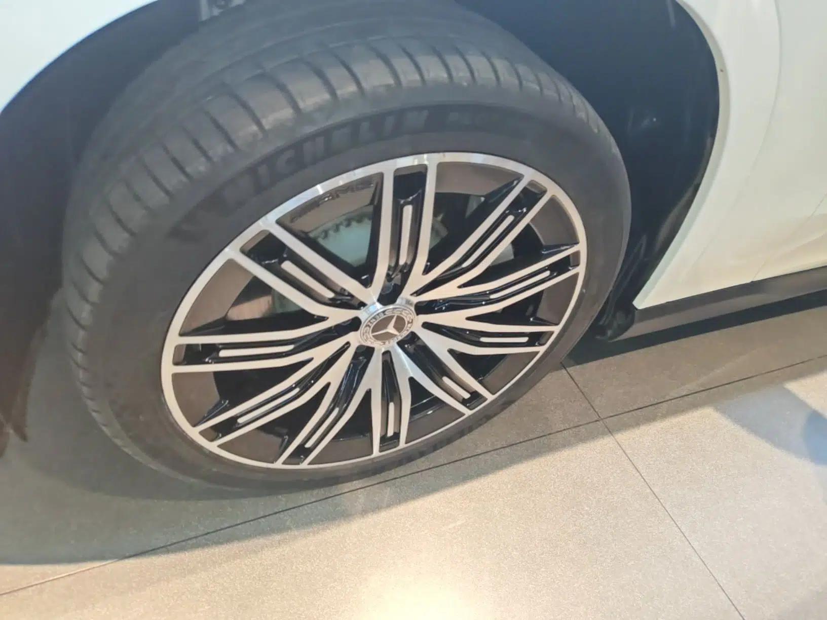 Mercedes-Benz EQE SUV 2023 350 4MATIC Pioneer Edition — миниатюра 8