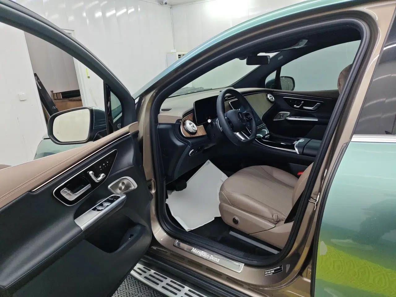 Mercedes-Benz EQE SUV 2023 350 4MATIC Pioneer Edition — миниатюра 17