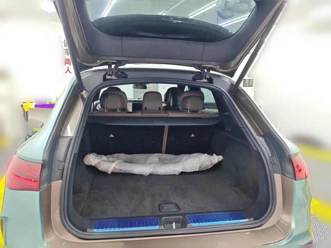 Mercedes-Benz EQE SUV 2023 350 4MATIC Pioneer Edition — миниатюра 20