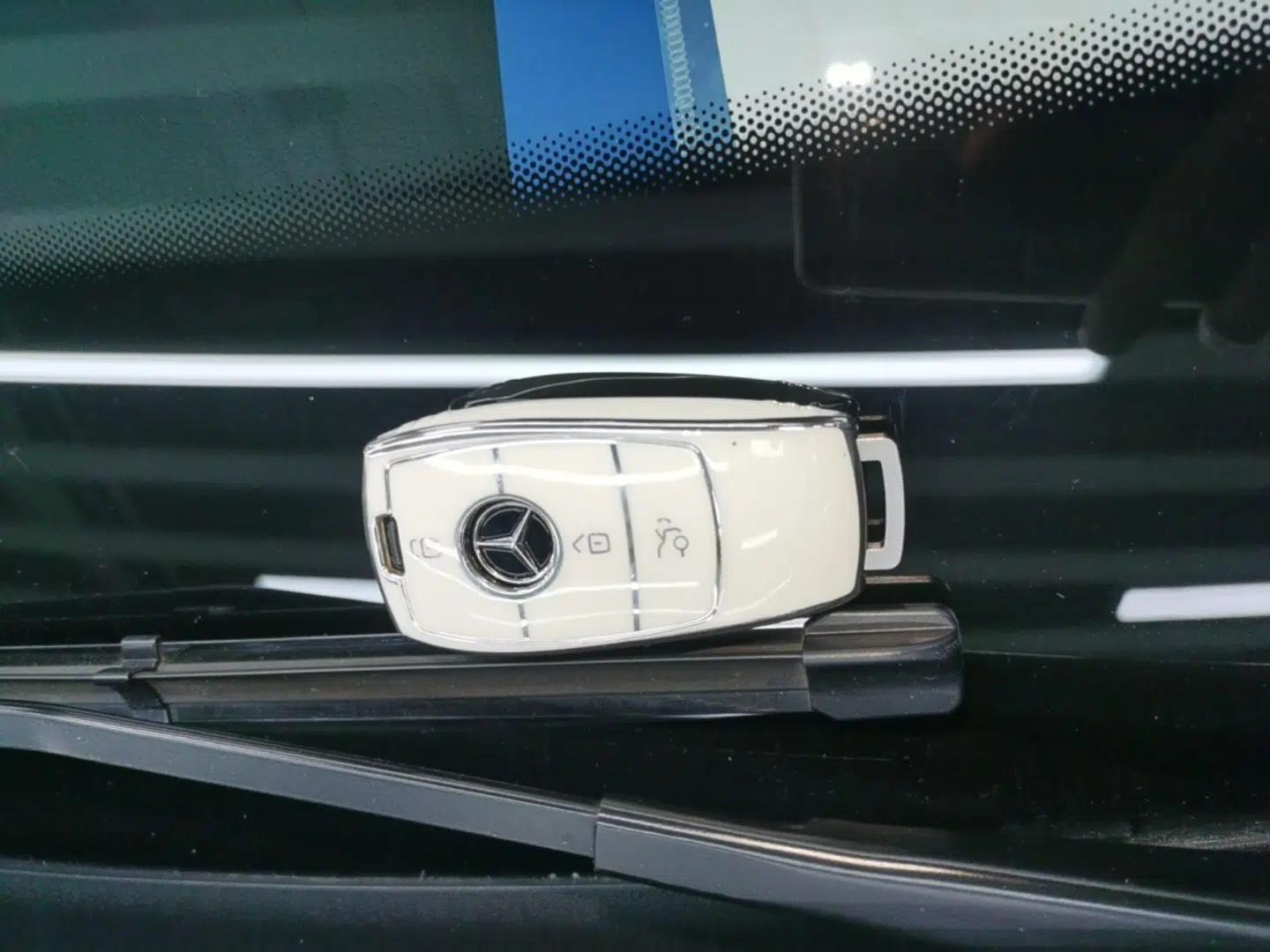 Mercedes-Benz CLA AMG 2023 AMG CLA 35 4MATIC — миниатюра 12