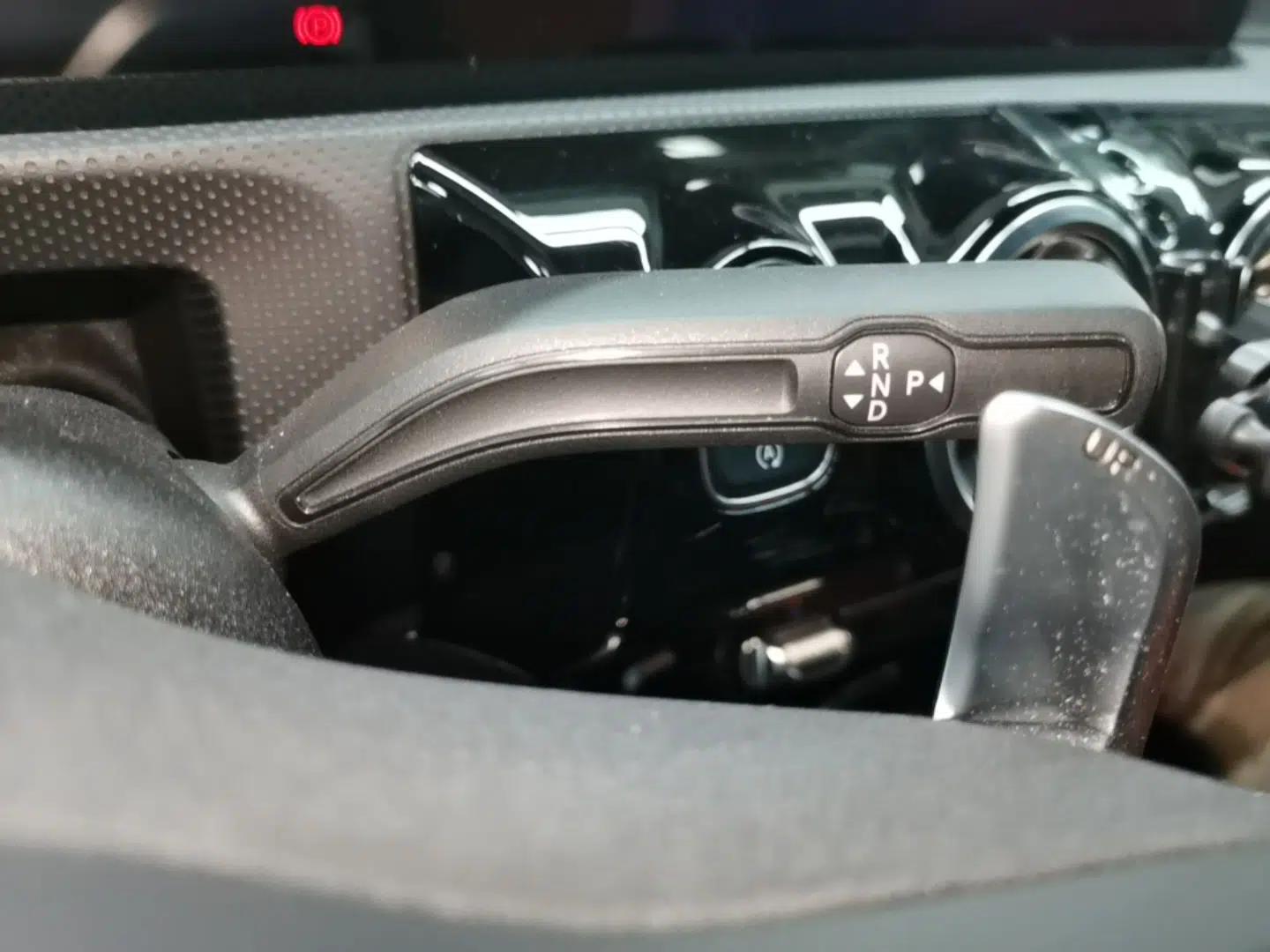 Mercedes-Benz CLA AMG 2023 AMG CLA 35 4MATIC — миниатюра 17