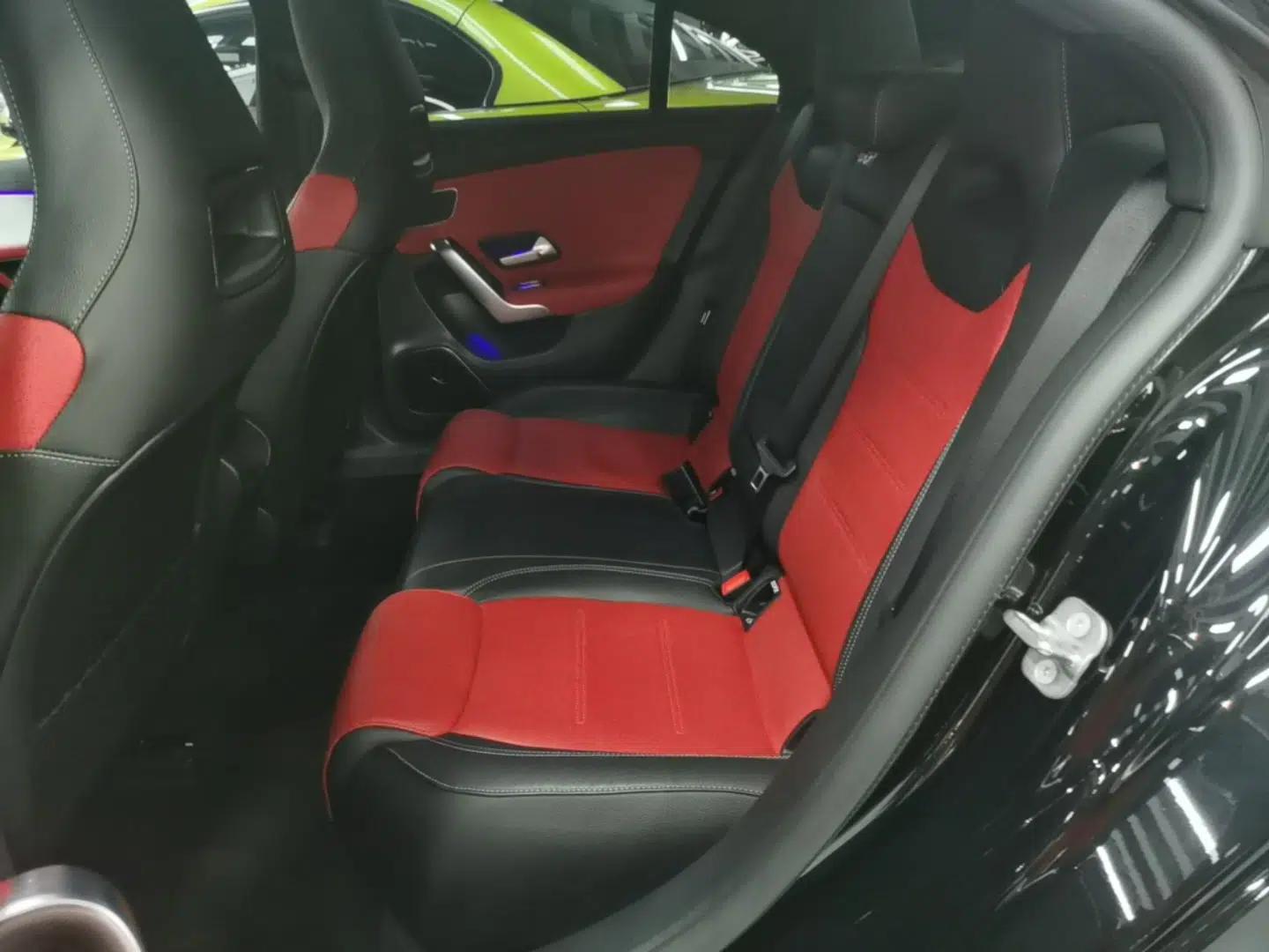 Mercedes-Benz CLA AMG 2023 AMG CLA 35 4MATIC — миниатюра 20