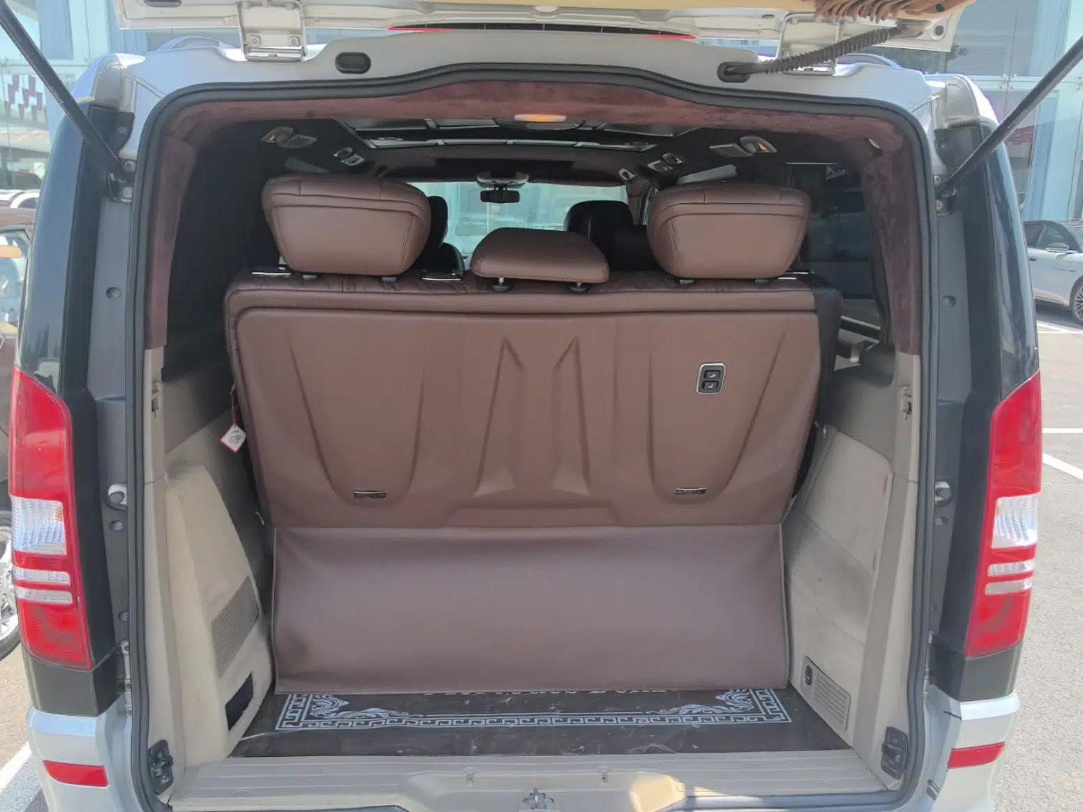 Mercedes-Benz Viano 2013 3.0L Comfort Edition — миниатюра 22