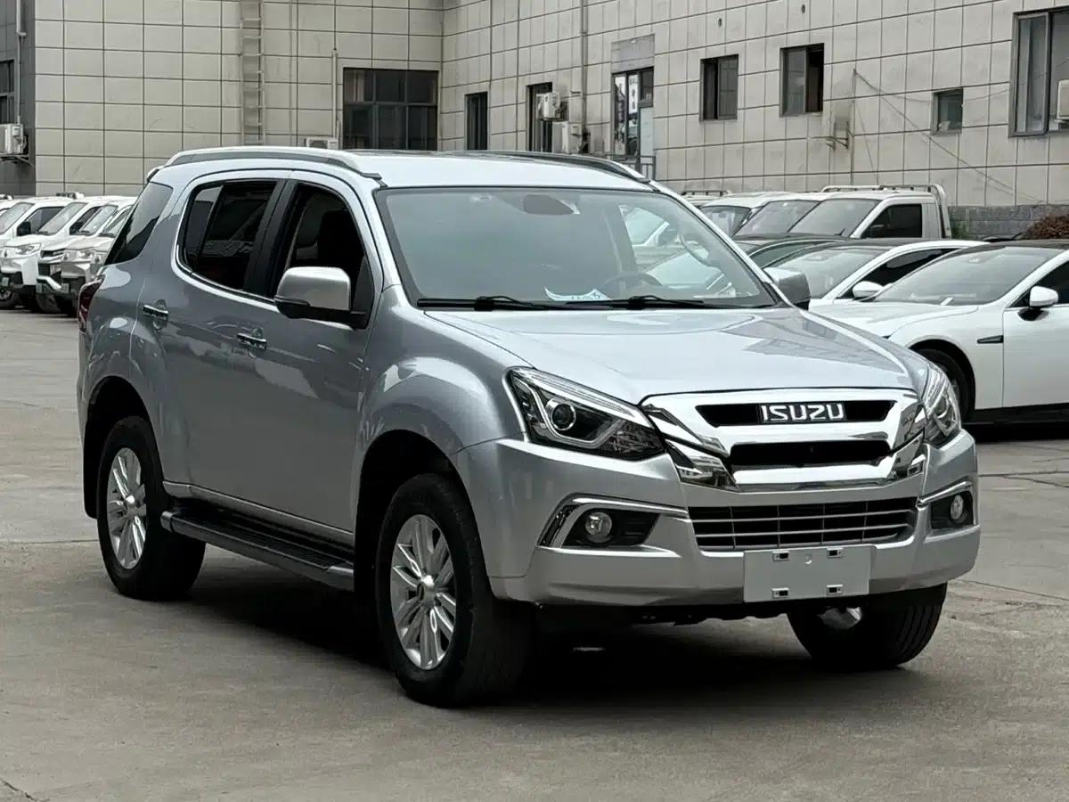 2020 mu-X Ranger 1.9T Diesel Automatic 2WD Enjoy Edition 5-Seater China VI Emission Standard — миниатюра 3