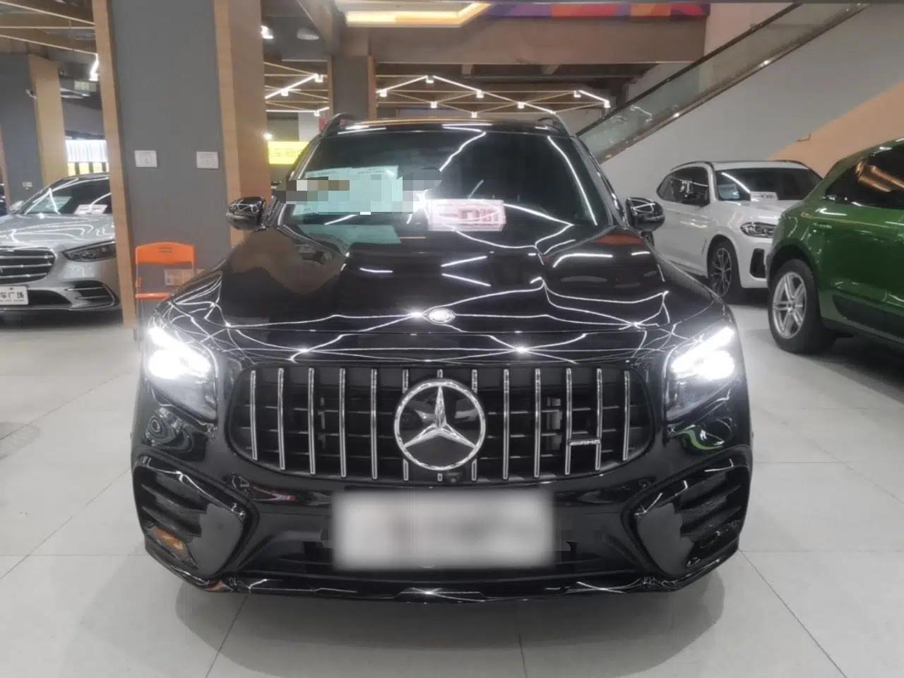 Mercedes-Benz GLB AMG 2024 AMG GLB 35 4MATIC — миниатюра 2