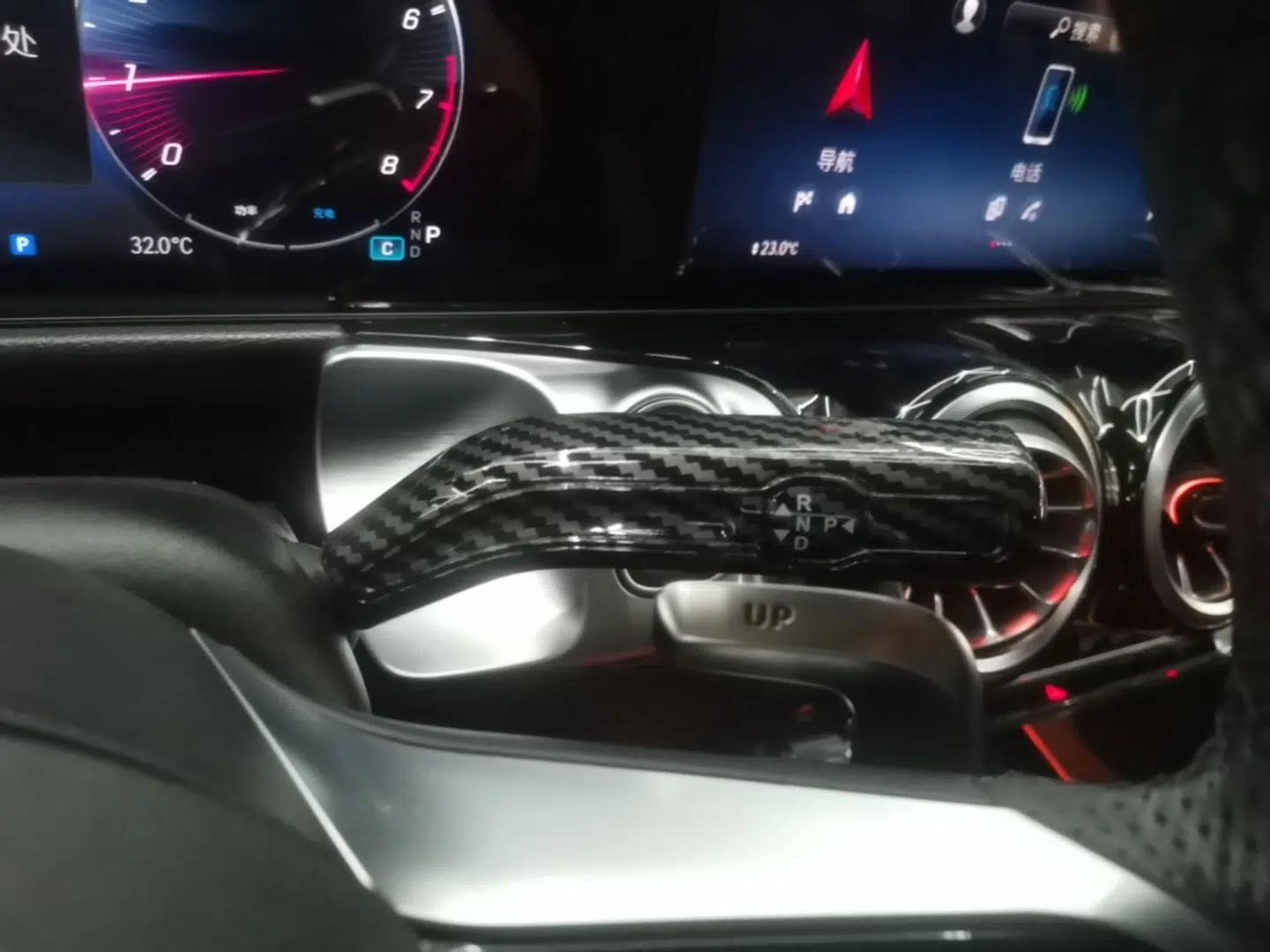Mercedes-Benz GLB AMG 2024 AMG GLB 35 4MATIC — миниатюра 16