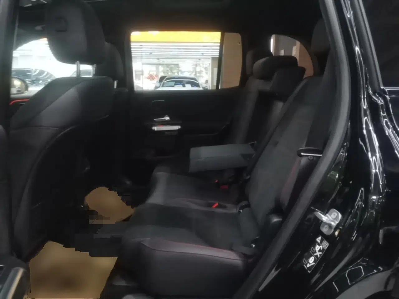 Mercedes-Benz GLB AMG 2024 AMG GLB 35 4MATIC — миниатюра 19