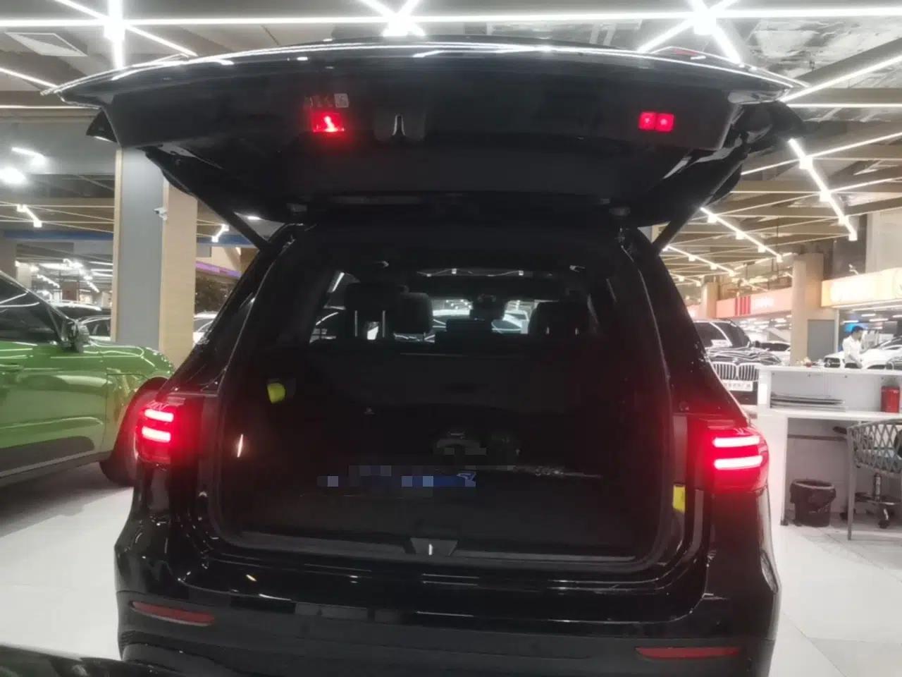 Mercedes-Benz GLB AMG 2024 AMG GLB 35 4MATIC — миниатюра 21