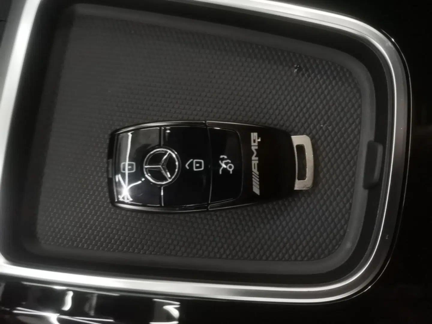 Mercedes-Benz GLB AMG 2024 AMG GLB 35 4MATIC — миниатюра 22