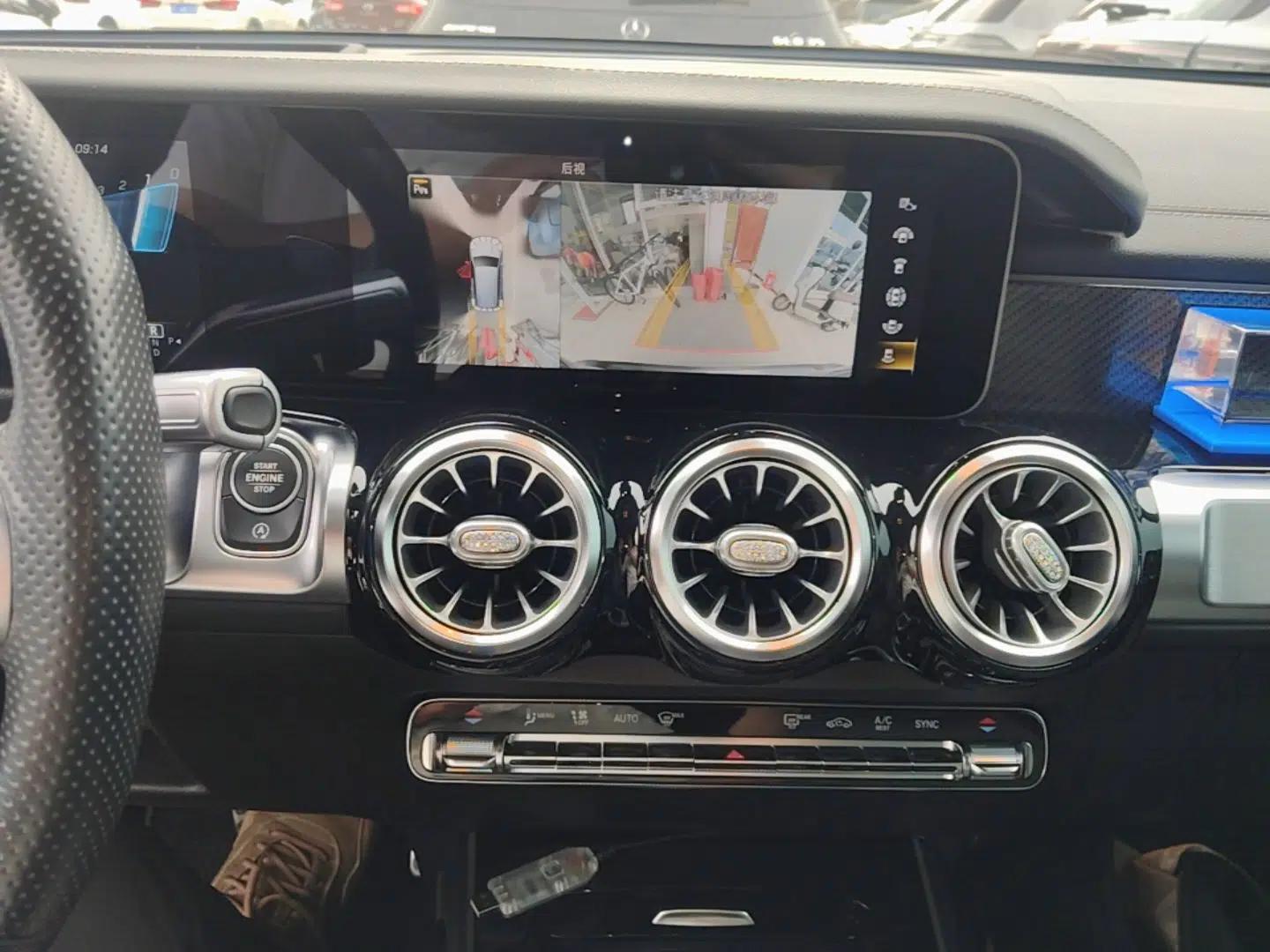 Mercedes-Benz GLB AMG 2021 AMG GLB 35 4MATIC — миниатюра 16