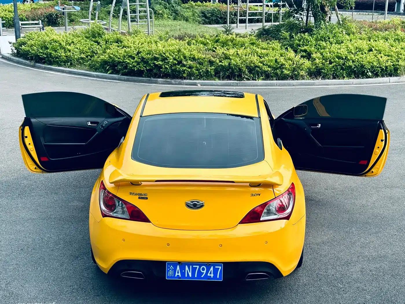 Genesis Coupe 2012 2.0T Automatic Luxury Edition — миниатюра 8